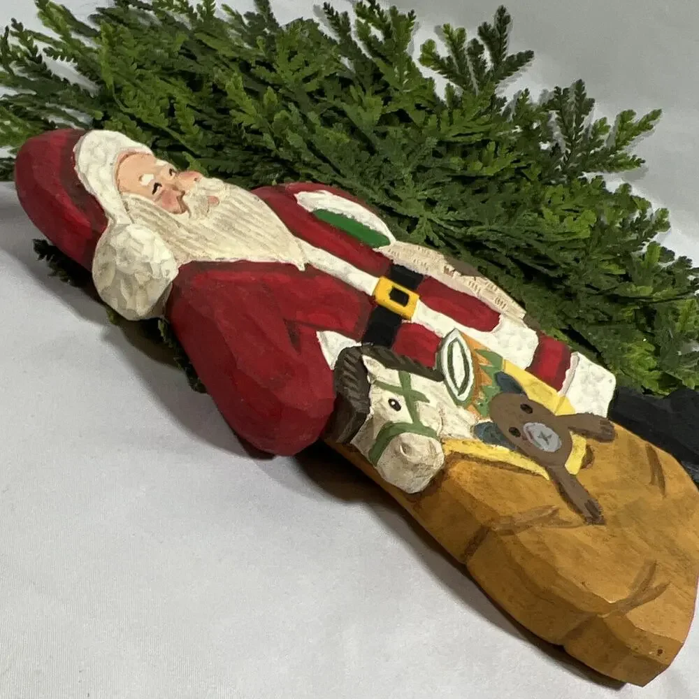 Vintage Hand-Painted Carved Wood Santa Claus Figurine w/ Toy Bag Folk Art 10”